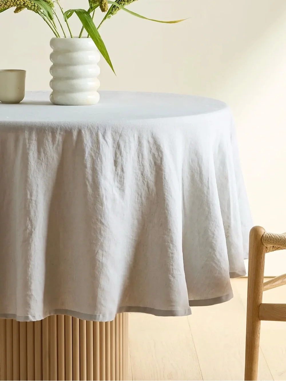 European Linen 70” Round Tablecloth in Mist- Retail $50
